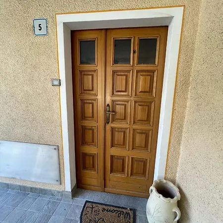 Апартаменты Casa Zio Zeffy Шатийон