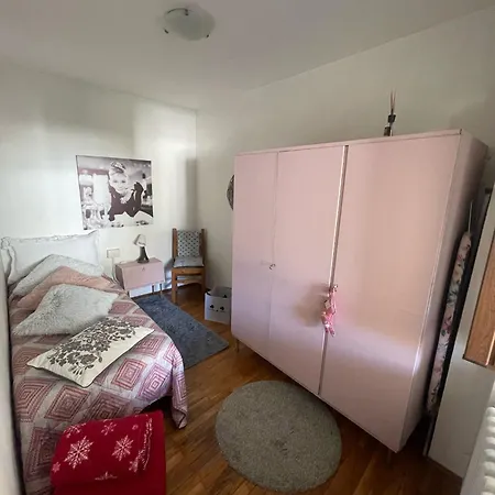 Casa Zio Zeffy Шатийон